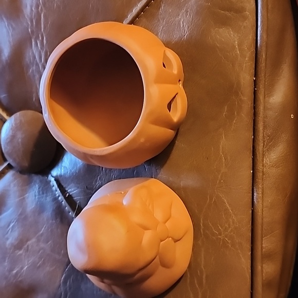 HALLOWEEN 🎃 PUMPKIN  TERA COTTA  INSENSE  BURNER, TEALIGHT CANDLE  BURNER. - Picture 5 of 6
